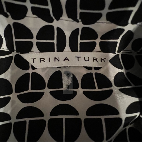 Trina Turk Cream Silk Blouse with Black and Green - Picture 9 of 11